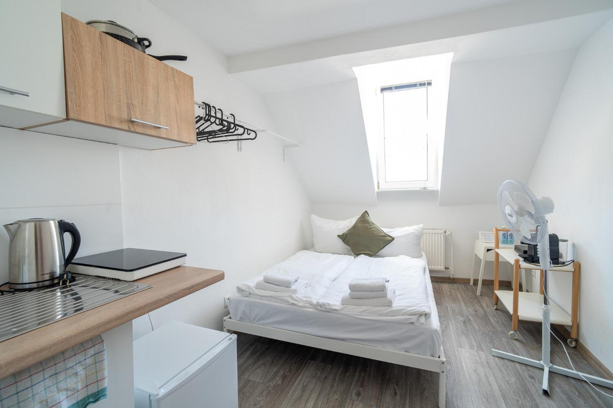 Ferienwohnung Altstadt Koblenz โคเบลนซ์ ภายนอก รูปภาพ